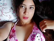 Girl Loses Bet And Sends A Video To Her Co-workers