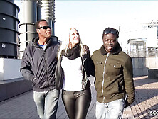 Lara CumKitten Threesome with 2 Big Black Cock and Creampie