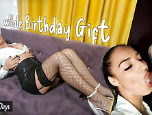 wHole Birthday Gift - VRixxens