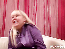 Chilliblond in Chubby amateur girl loves to please herself - FunMovies