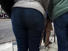 Big Booty Pocketless Jeans Ass