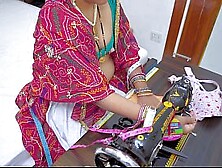 Sasur bahu alone- Indian Bahu get Hard Boned in Hairy Tight Twat by Sasur ji when bahu takes measurement.