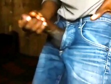 AFRO AMATEUR HUNK JERKING OFF ANTIL THICK EJACULATION