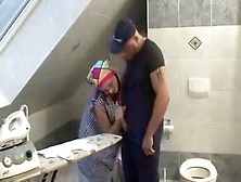 Plumber fucks housewife