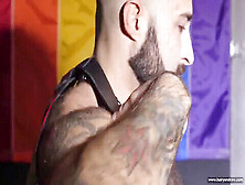 Muscle Bears,  Anál,  Big Cock Bareback