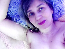 Cream Pussy Receives an Orgasm