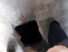 На первом свидании вылизала киску в туалете парка, рискованный секс - lesbian illusion