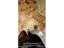 FK2 - Jeune voisin aide sa salope de voisine à porter ses courses elle le récompense avec son cul