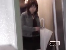 Pretty na. ve tramp getting involved in very cool sharking encounter