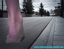 Giantess Growth - When Gts Veronica Vaughn Grows Angry So Does Her Body