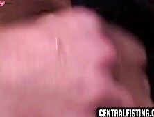 "Solo Fist Play Extreme Close-Up #1 - MathhieauParis"