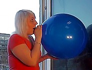 Carina From Loon Lover B2P Big Blue Balloon