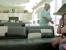 Kayla Catches Bunny Sucking Rome And Joins For Sloppy Enjoyment!