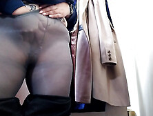 Mature stepmom fucks her horny wet pussy in the fitting room