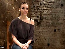 Thrall fastened and widen in the air (Tiffany Tyler)