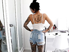 HUMONGOUS TIT HUMONGOUS BEHIND Thin MILF Ex-Wife Gives Bf Oral Sex In Denim Shorts - Melody Radford