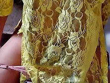 TIREI MINHA CALCINHA SUJA... UM FIO DE RENDA... TAVA TODA NO RABO, GOSTO TODA LA DENTRO...