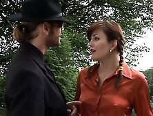 Anal sex at the neighborhood 33 Boss's house with benoite