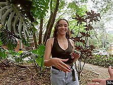 FAKE AGENT - Ebony chick first time doing porn convinced to have sex