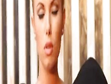 Sexo em grupo com strippers