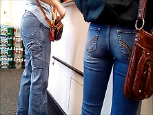 Great Ass In Tight Jeans 2